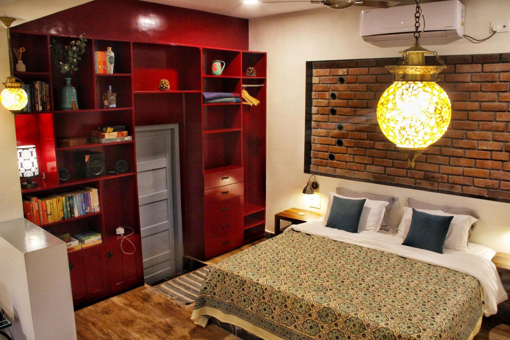 Rendezvous Resort Dharamshala Bilik gambar